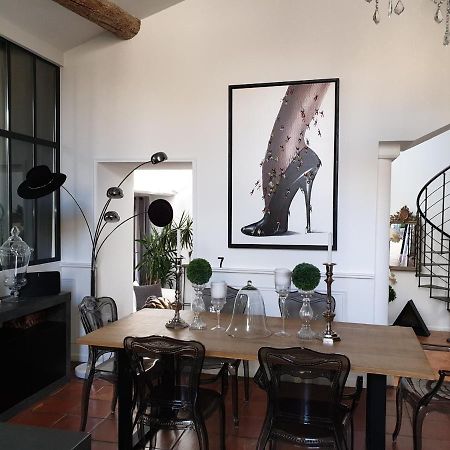 Loft Avec Spa Lourmarin Exterior foto